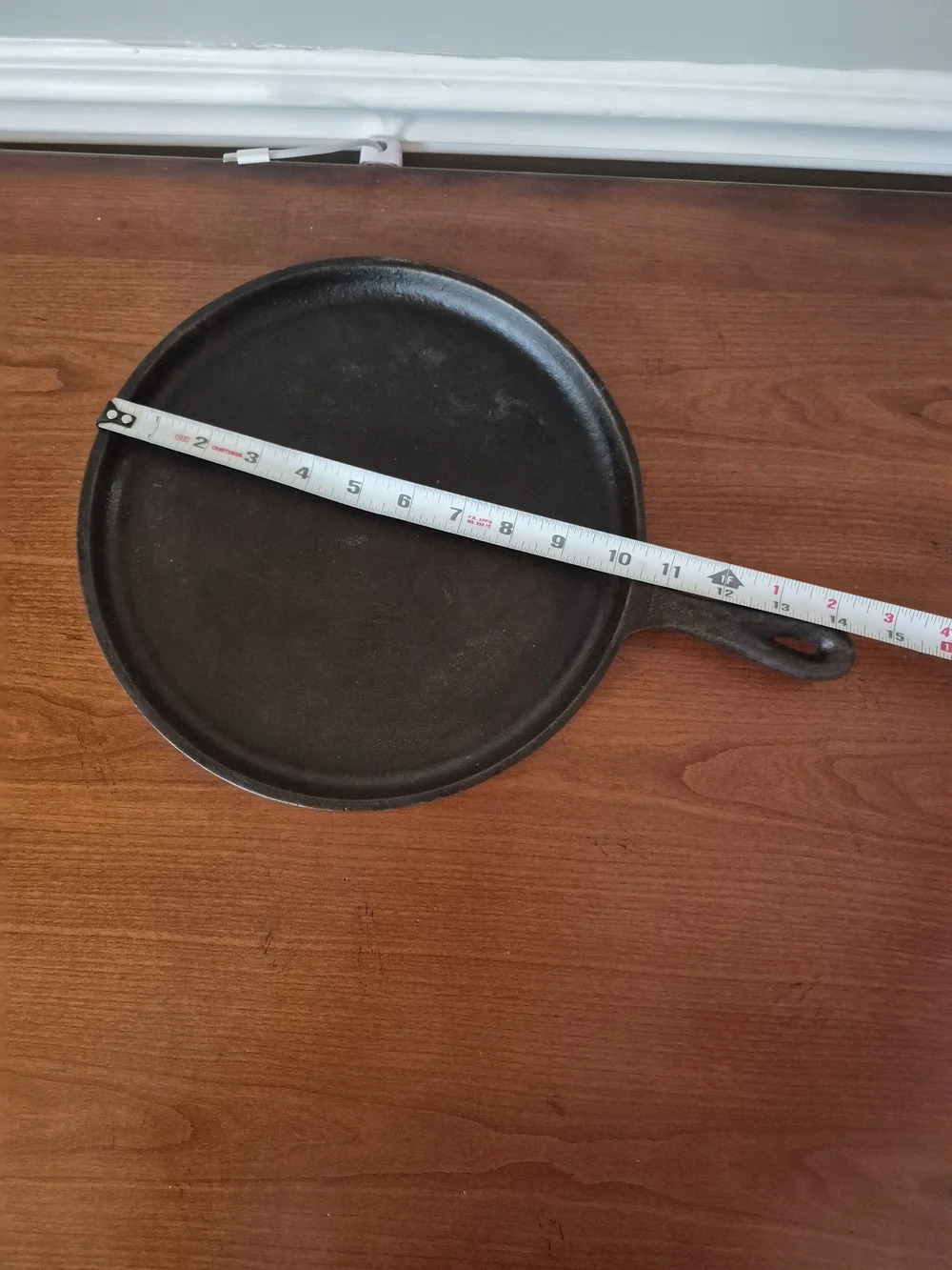 Vintage Lodge Cast Iron‎ Flat Griddle 10.5Inch Made In USA 9